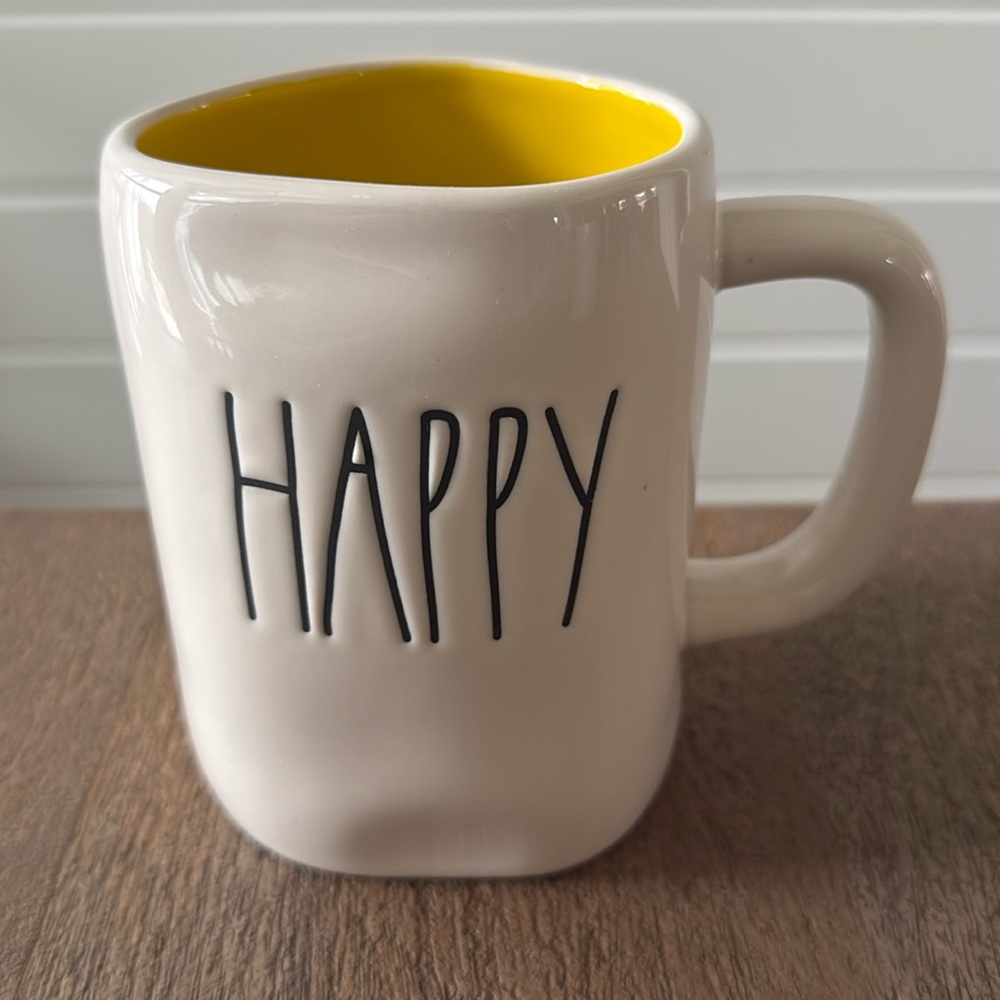 Rae Dunn”Happy” Mug